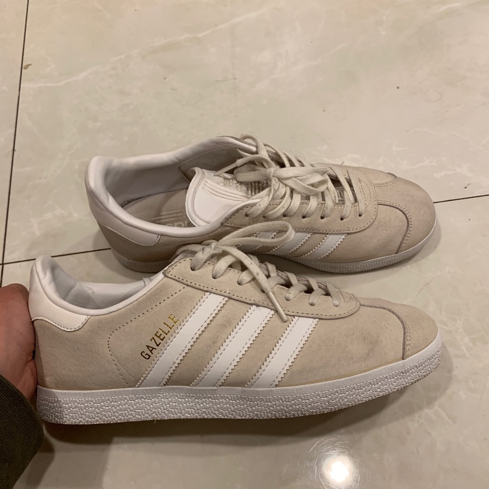 Gazelle addidas shoes BEIGE used